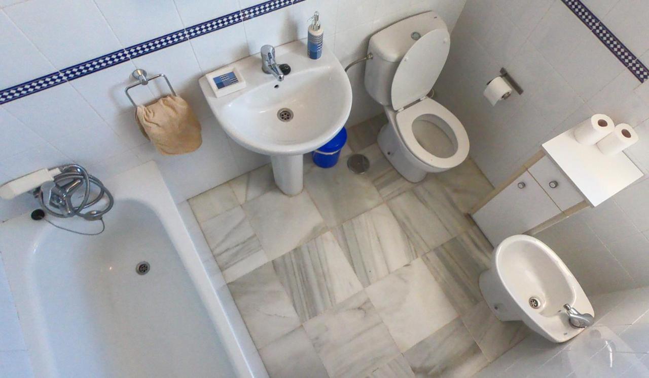 קוניל דה לה פרונטרה Terraza Trafalgar Apartamento Tipo Penthouse Con Enorme Terraza Y Vistas Al Mar מראה חיצוני תמונה
