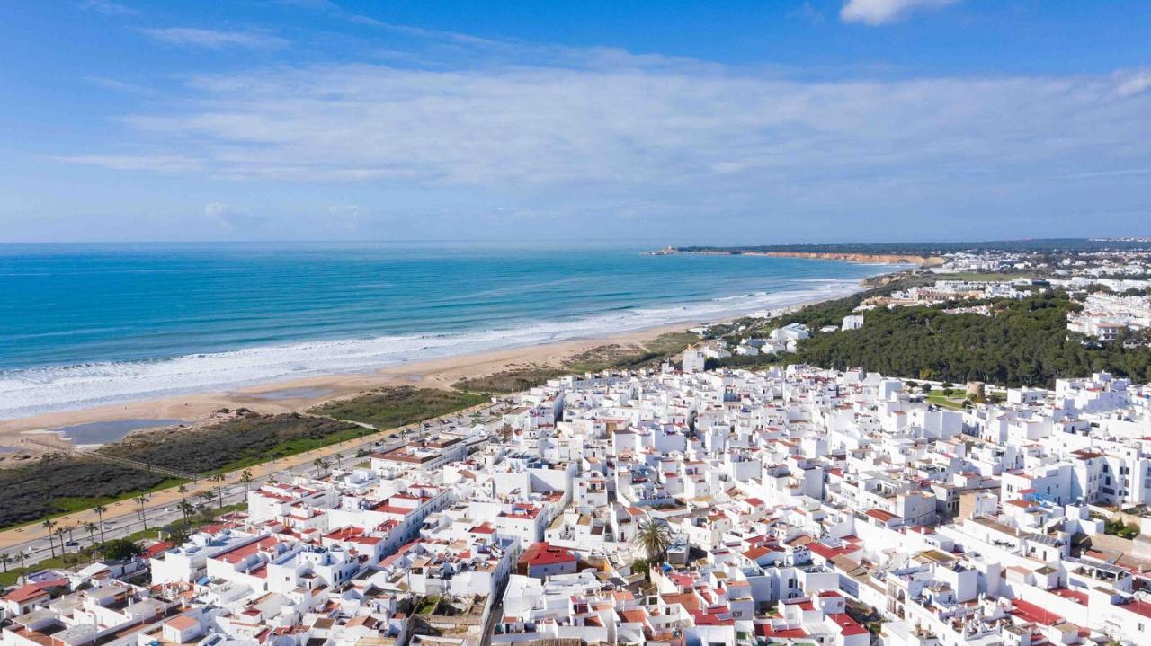 קוניל דה לה פרונטרה Terraza Trafalgar Apartamento Tipo Penthouse Con Enorme Terraza Y Vistas Al Mar מראה חיצוני תמונה